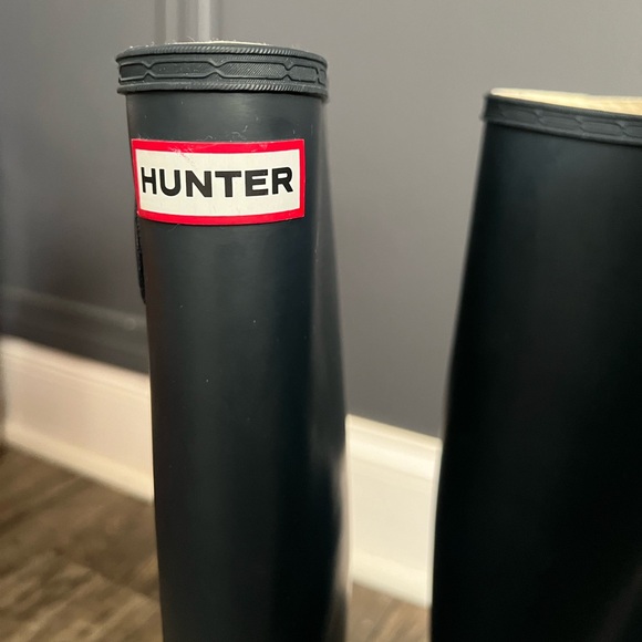 NWOB Hunter Original Tall Rain Boots Navy - Picture 4 of 8